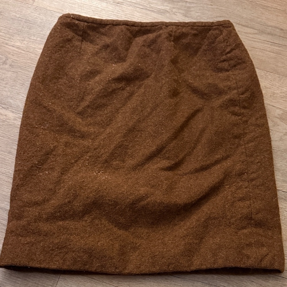 Elegant Brown Women's Skirt